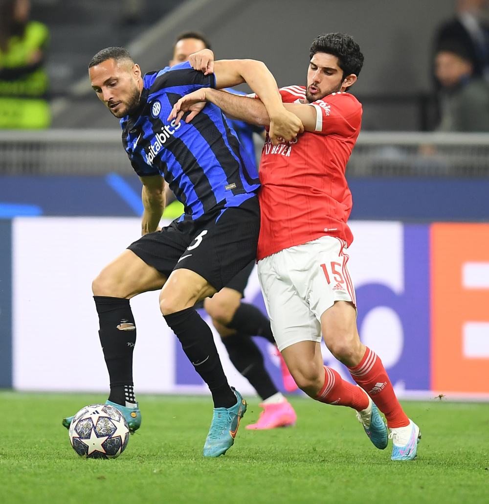 阿莱格里：普利希奇能上但福法纳不行；好奇亚沙里的运动能力