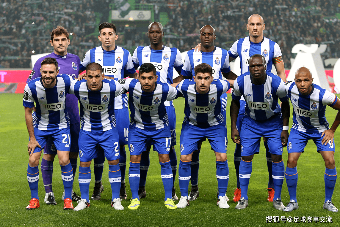 欧文突破两人防守命中三分