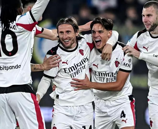 青少年校园马术启蒙：在马背成长中涵养品格