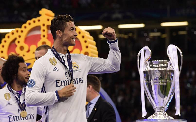 记者：邵佳一将现场观战西海岸vs亚泰，不会参与临场指挥工作