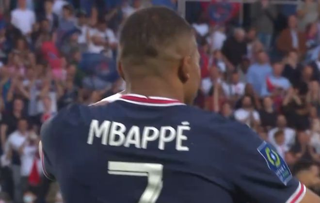 NBA球员数据统计：得分、篮板、助攻排行,