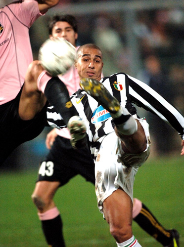 火箭3分不敌掘金，谢泼德半场大暴走，申京对位约基奇完败