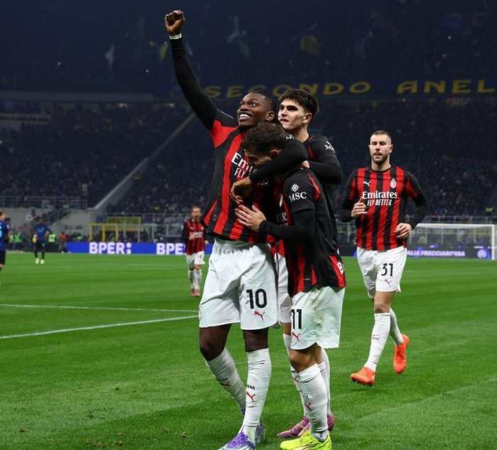 FIFPRO年度最佳11人：登贝莱、姆巴佩、亚马尔领衔，贝林厄姆入围